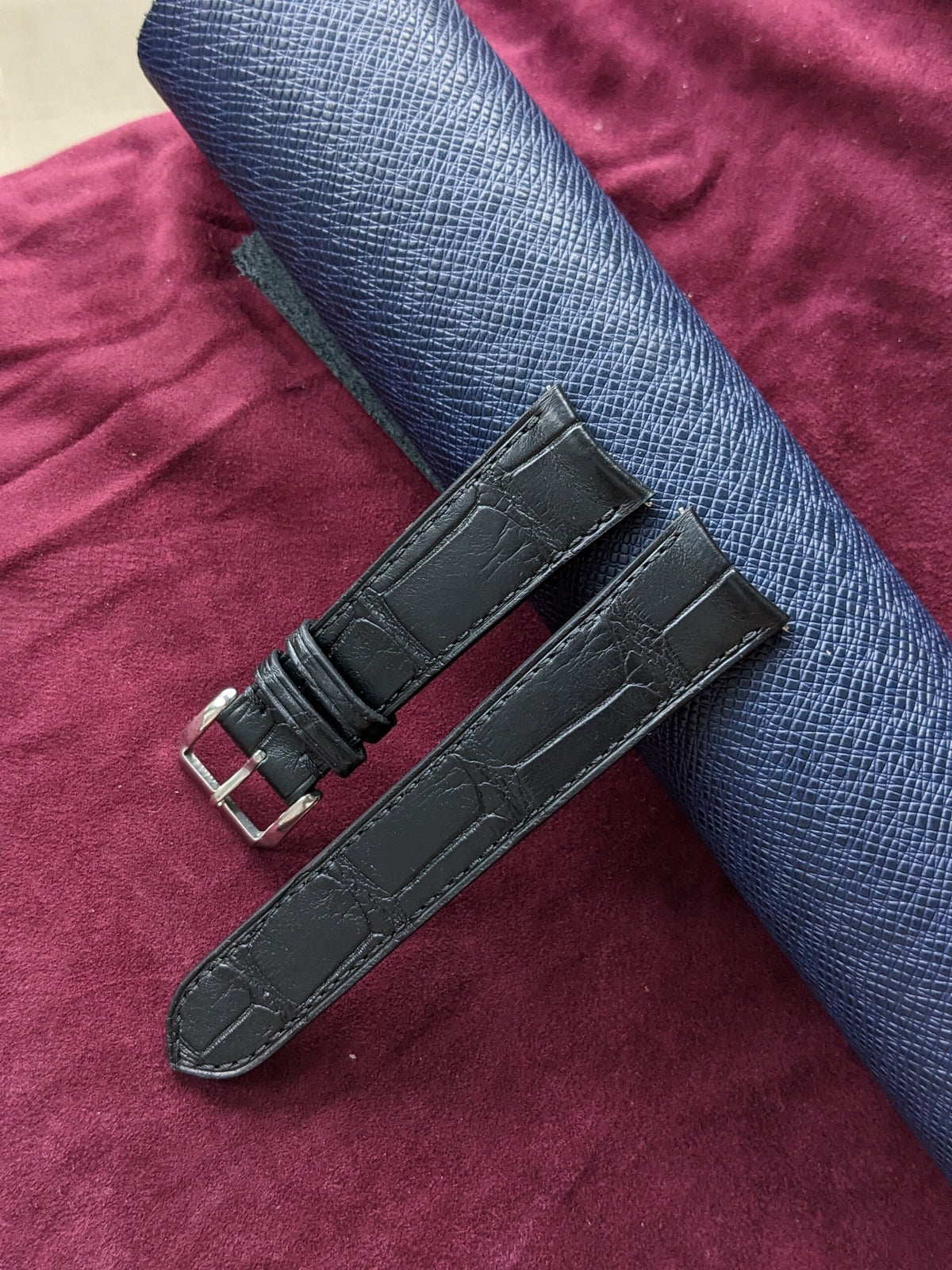 Curved Black Alligator Leather Watch Strap with Quick Release Size 18mm 24mm