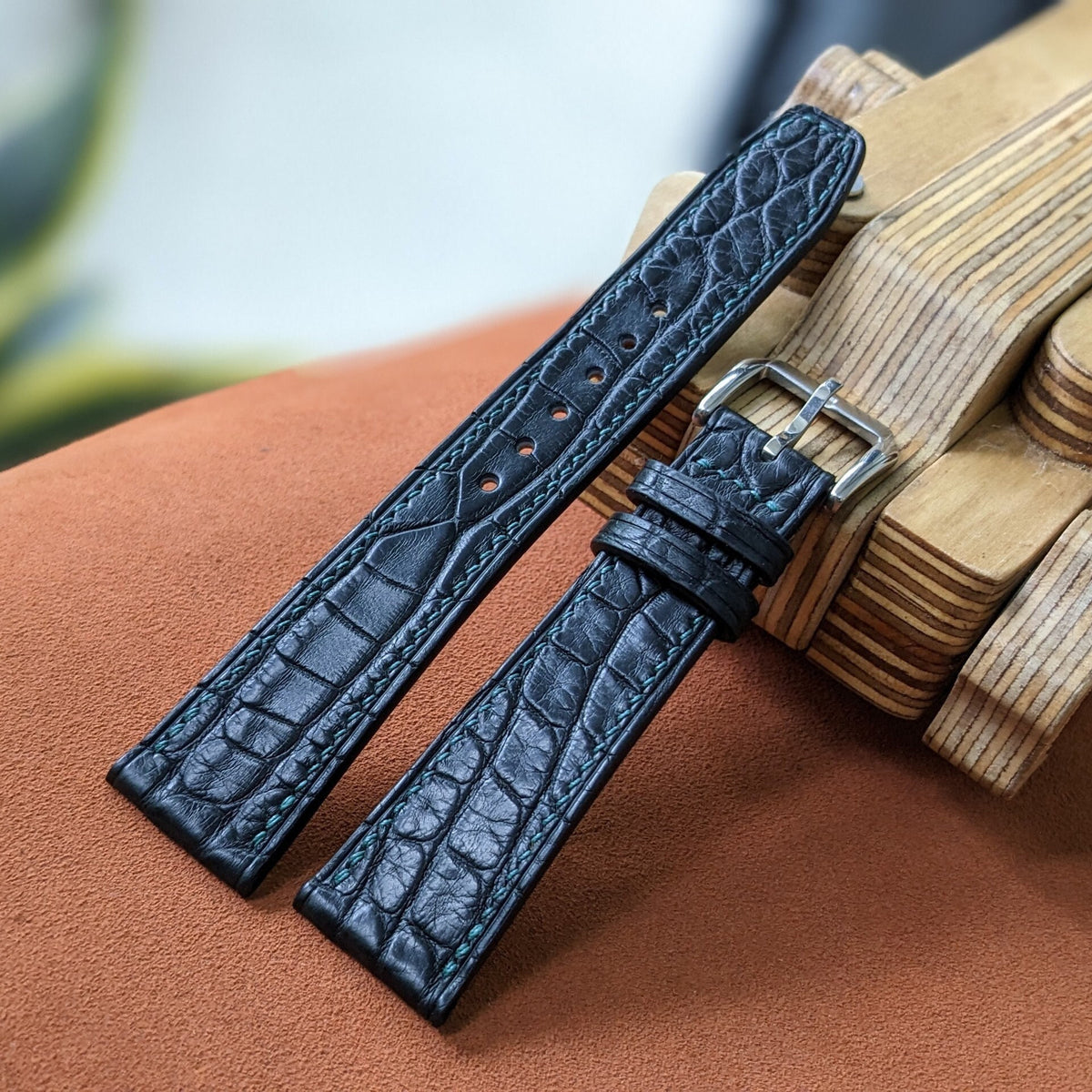Black Alligator Leather Watch Strap – Mastrotto Lining, Handmade
