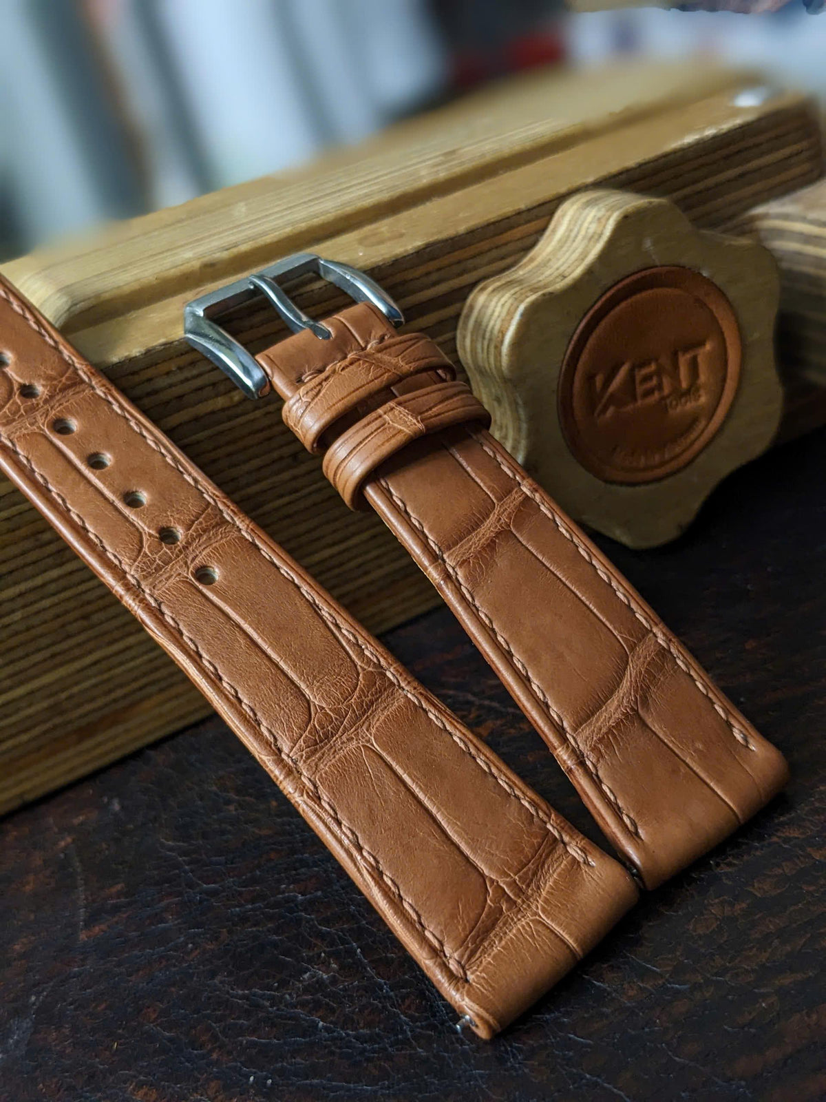 Rolled Edge Brown Alligator Leather Watch Strap size 18mm-24mm