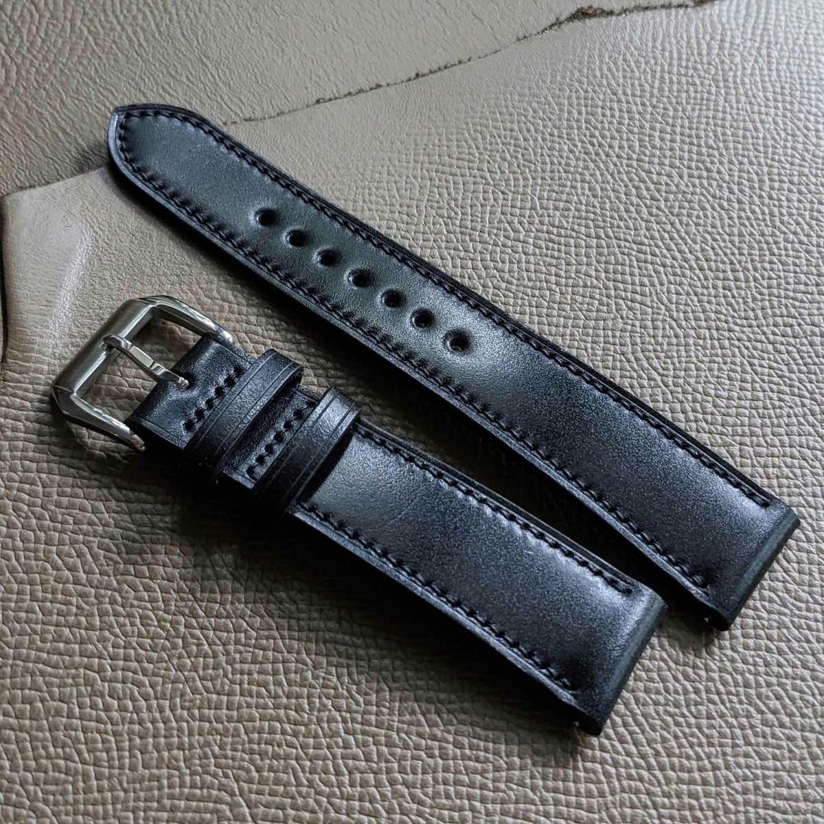Shell Cordovan Watch Strap – Black Shinki Hakiku Handmade Leather Band