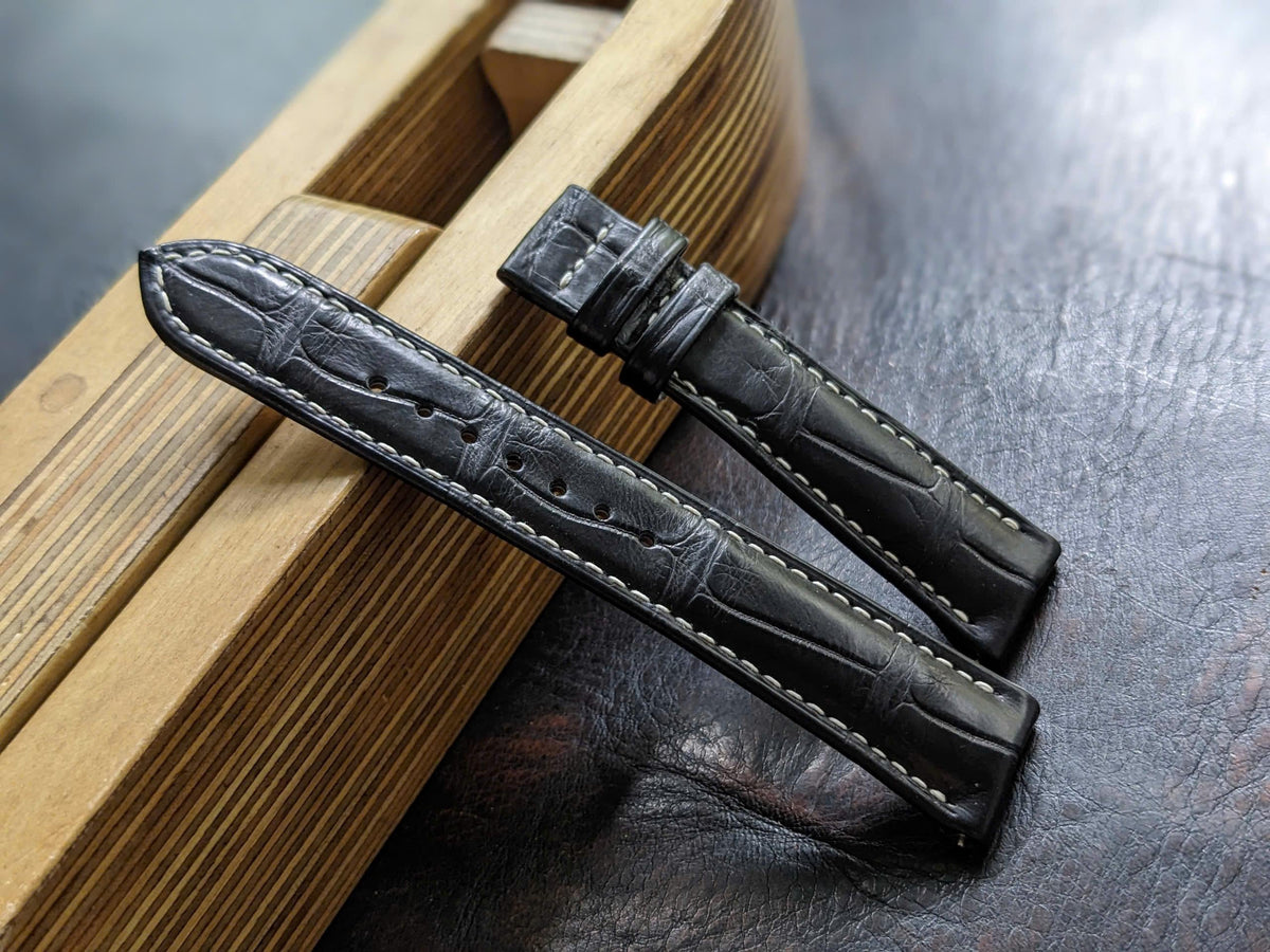 Black Alligator Leather Watch Strap – Rolled Edge Curved Lug | 18mm to 24mm