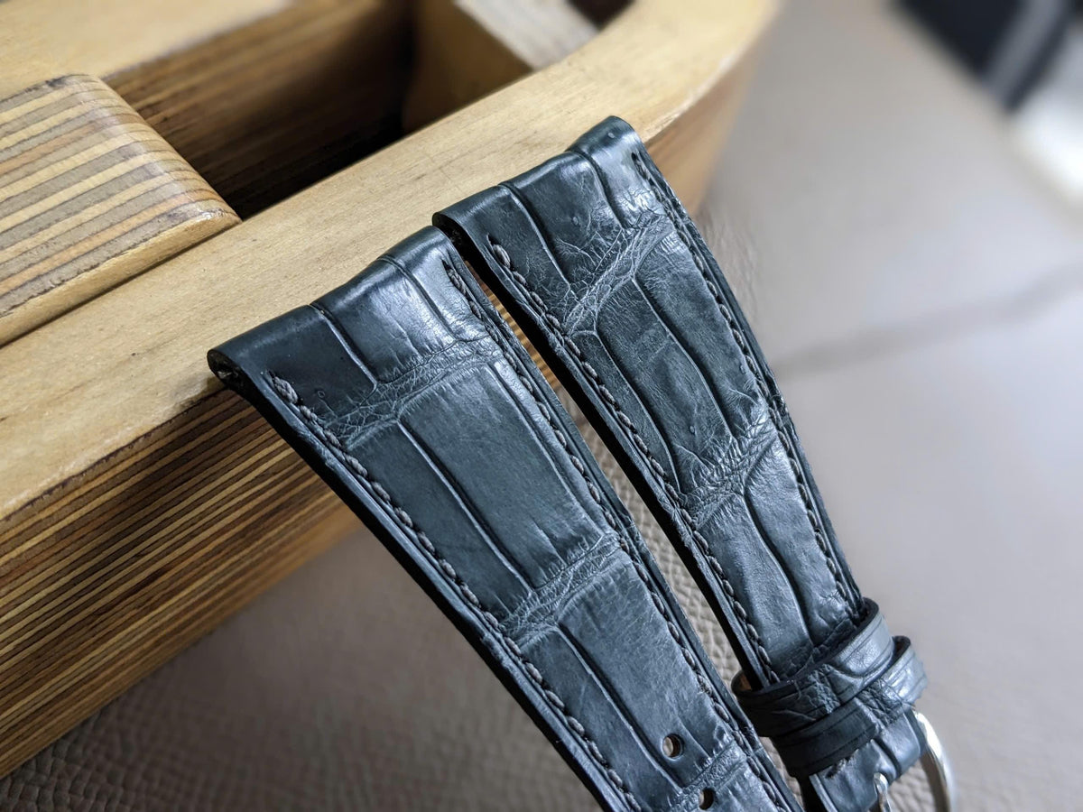 Curved Grey Alligator Leather Watch Strap with Quick Release Size 18mm-24mm