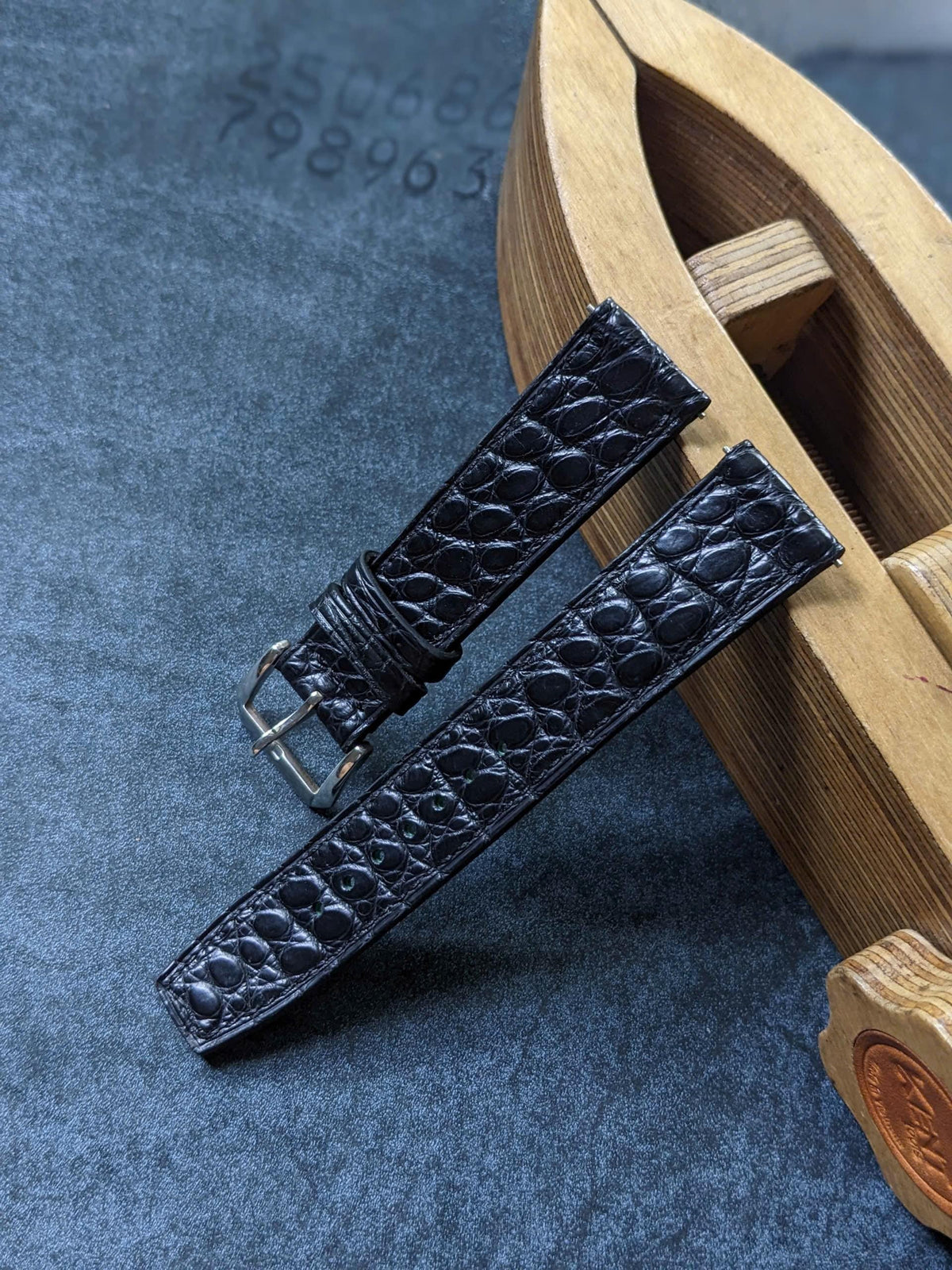 Flank Alligator Watch Strap Handmade Leather I Watch band size 18mm,20mm,22mm,24mm