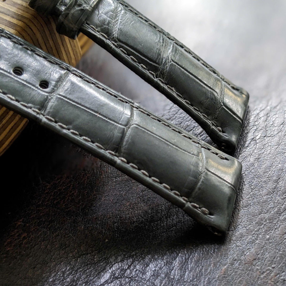 Rolled Edge Alligator Watch Strap | Grey Handcrafted Leather Band