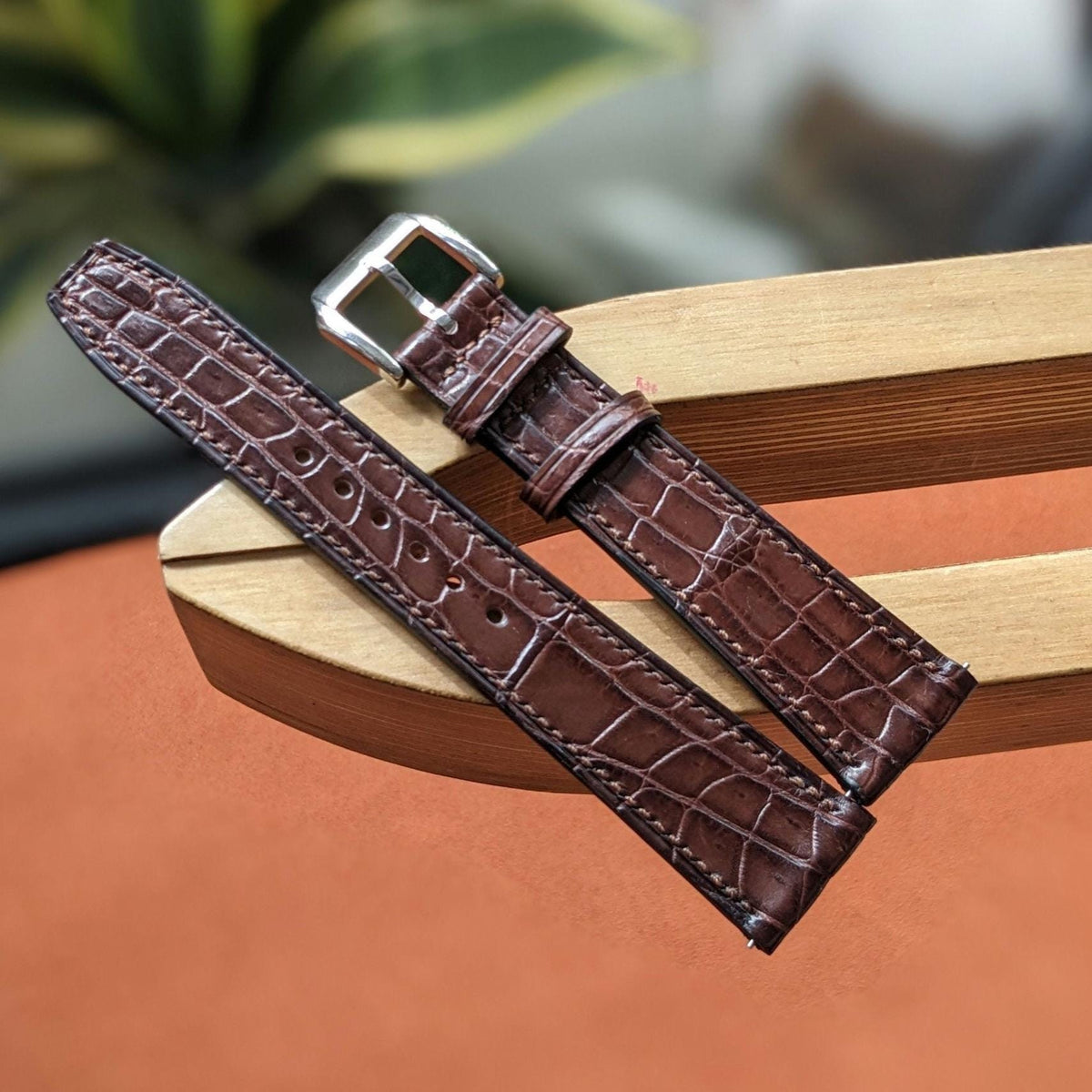 Horizontal Grain Alligator Watch Strap | Rare Texture Handcrafted Leather Band
