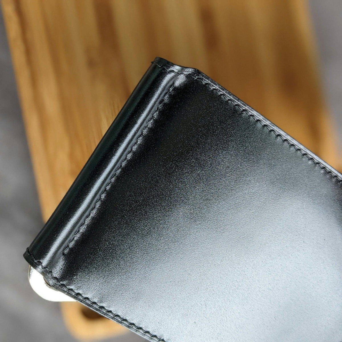 Handmade Shell Cordovan Leather Money Clip