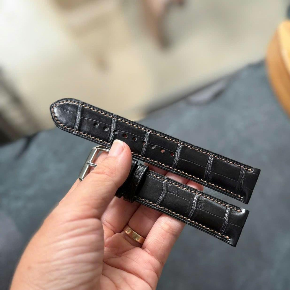 Black Alligator Leather Watch Strap – Handmade, 16–24mm