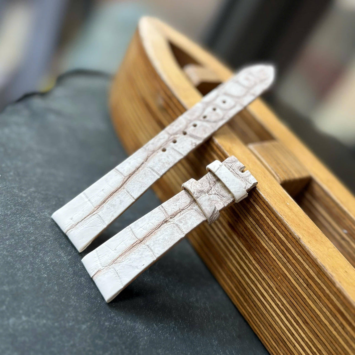 Himalaya Alligator Leather Watch Strap No Stitching Quick Release size 18mm-24mm